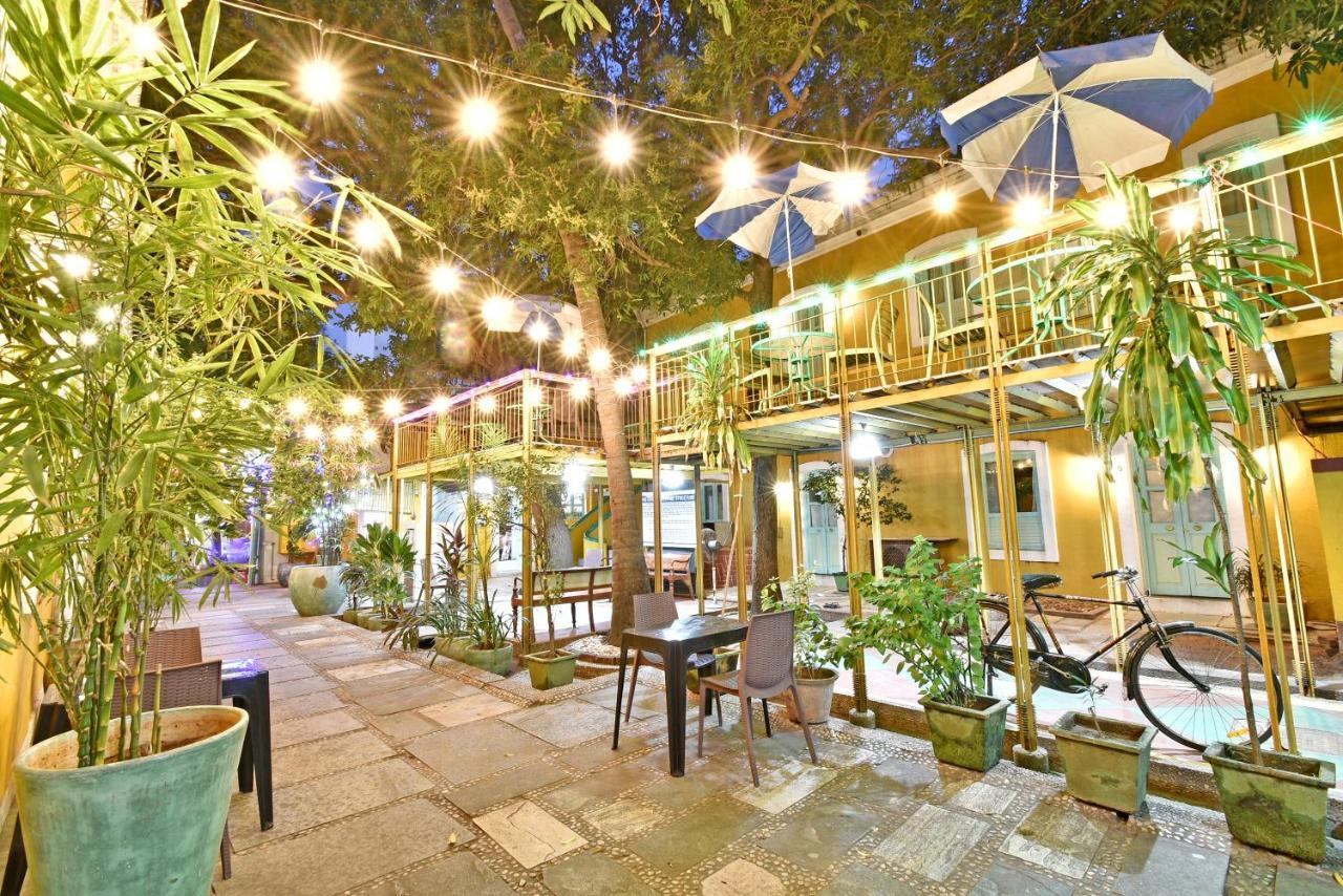 Hotel Villa Des Gouverneurs ポンディシェリ エクステリア 写真