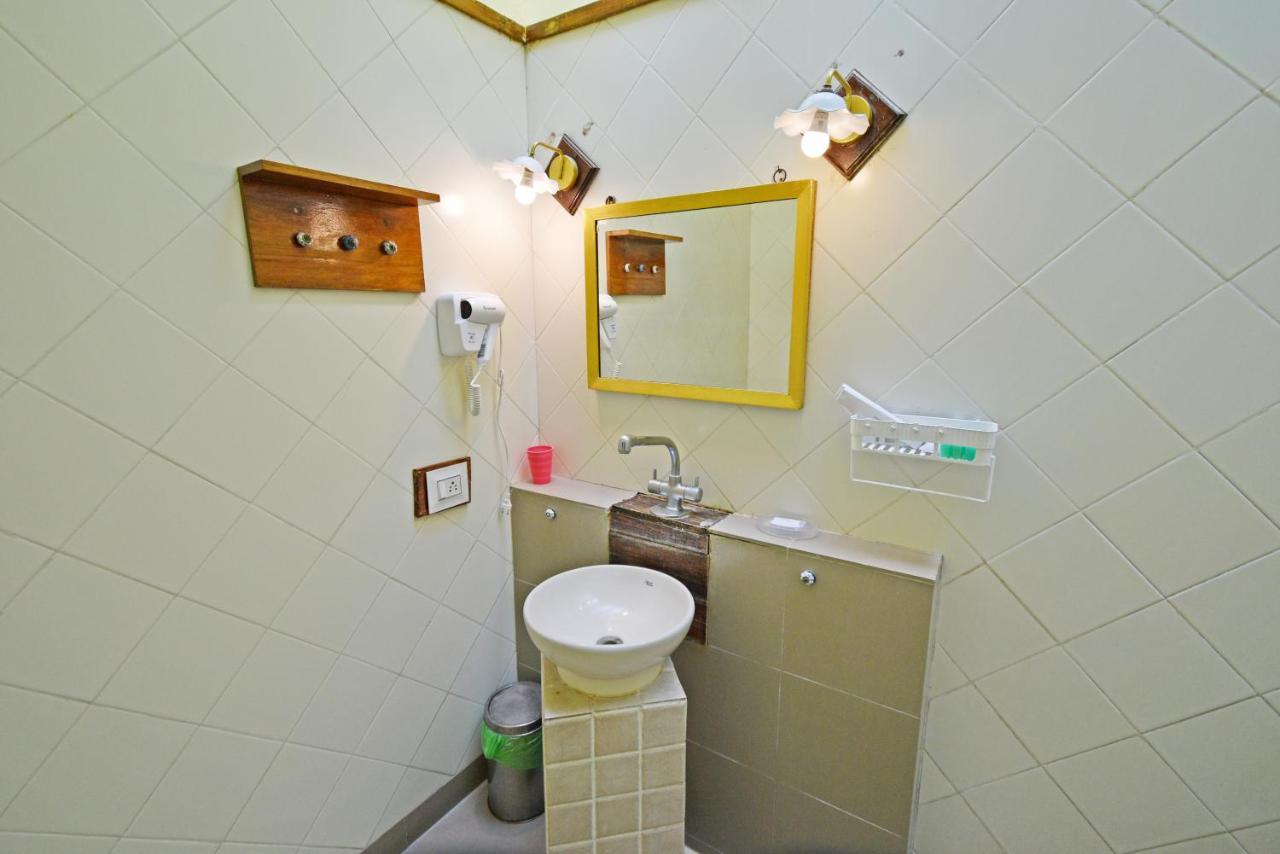Hotel Villa Des Gouverneurs ポンディシェリ エクステリア 写真